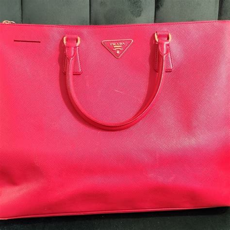 executive tote prada|Prada Executive Galleria Double Zip Review .